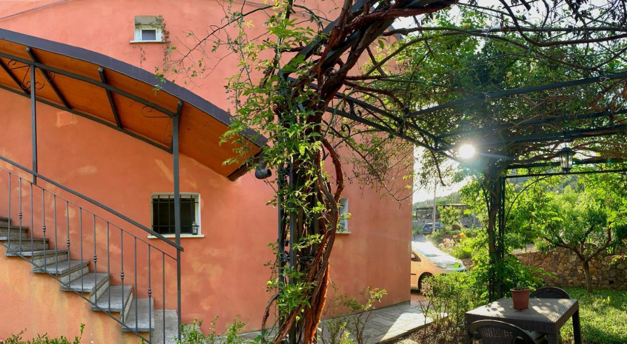 Bed and Breakfast Ligo Villanova d'Albenga Exterior foto